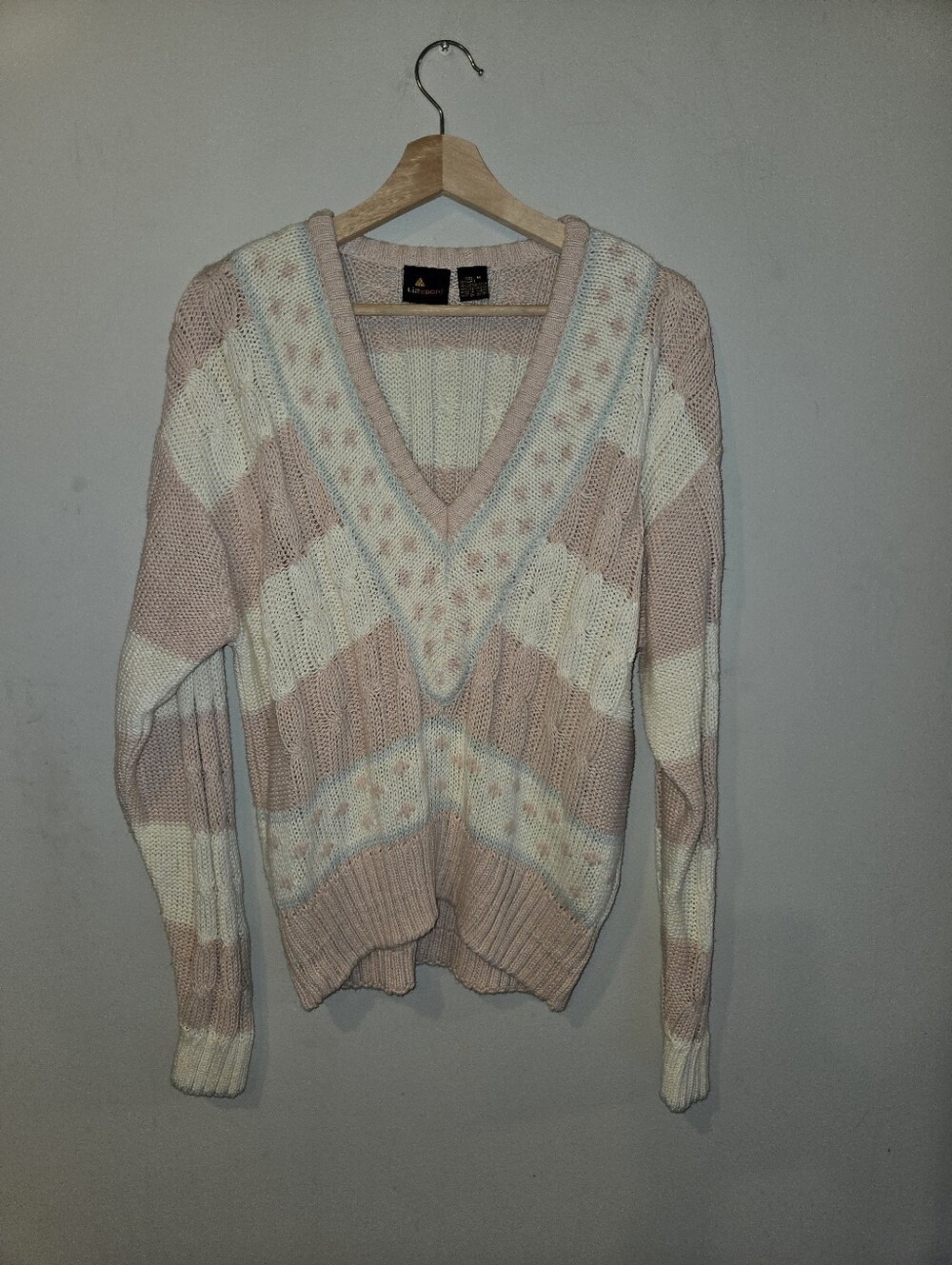 Liz Sport Vintage V Neck Sweater M Cable Knit Eclectic Preppy Soft Academia Pink